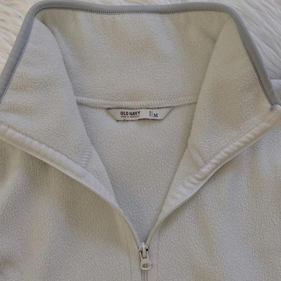 Old Navy White/Cream Fleece Jacket with Gray Trim - Picture 7 of 9